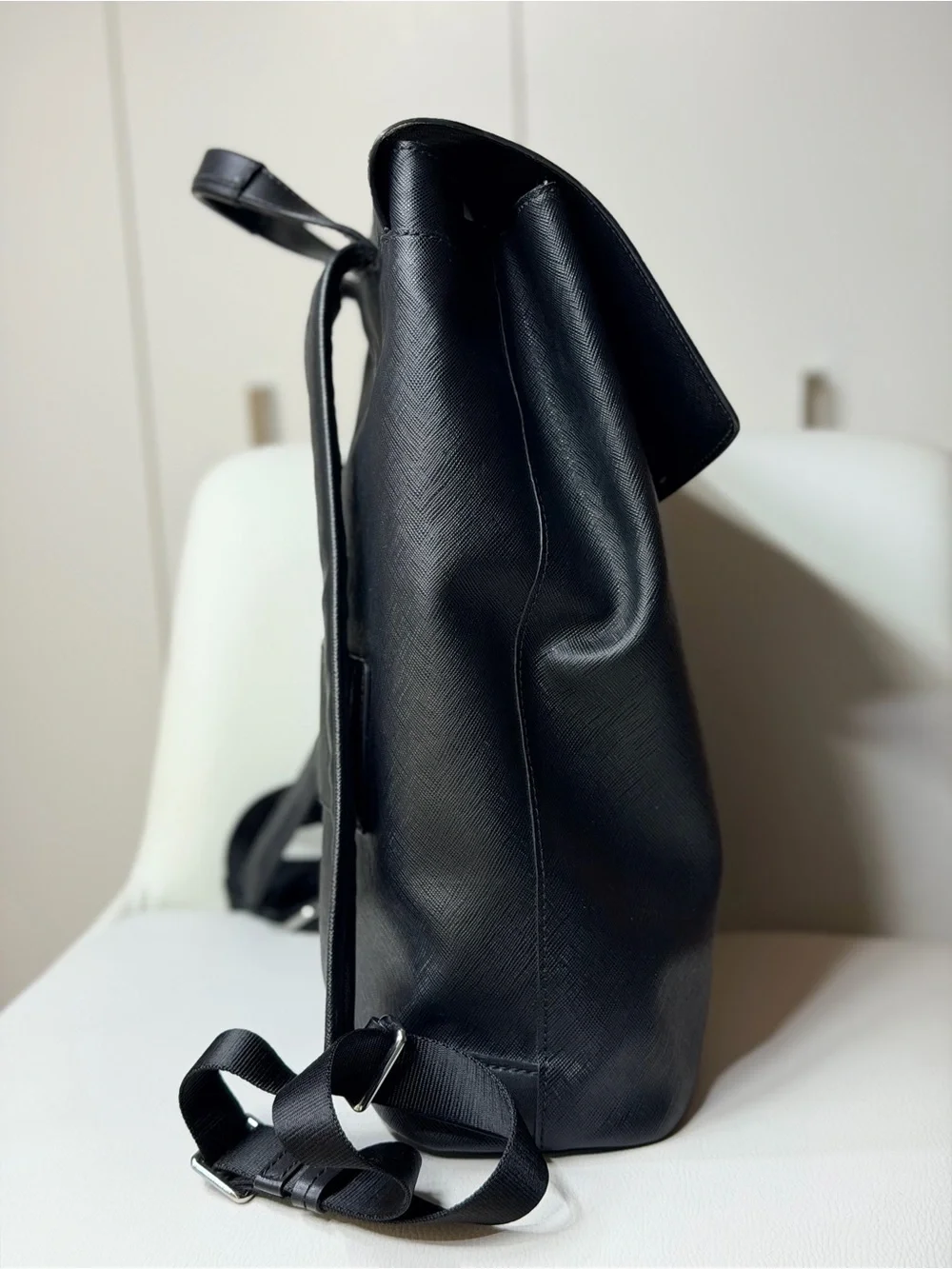 Tumi compact refined
